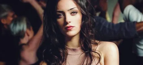 Léa Castel - Abîmée (Clip Officiel)