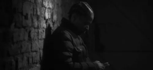 Casey - Places Gratuites (Clip Officiel)