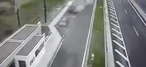 Impressionnant : cette collision va vous laisser sans voix ! (Vidéo)