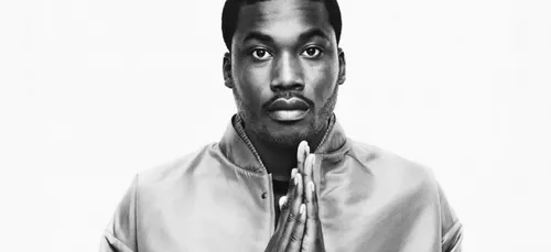 Meek Mill choque en s'en prenant à un pauvre SDF (Vidéo)