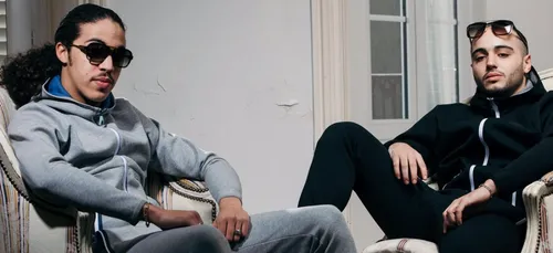 DJADJA & DINAZ - C'est la même