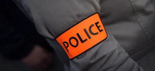 Ivre, il tente de voler une voiture ... de police !