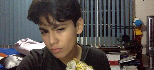 Le selfie troublant de ce jeune couple fait le buzz (Photos)