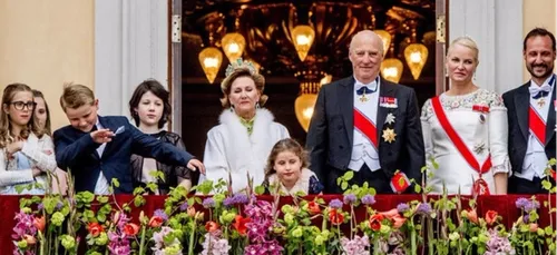 En pleine célébration, le prince de Norvège cale un DAB des plus...