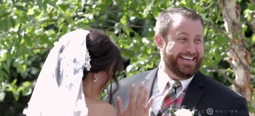 Sur le point de se marier, cet homme gifle finalement sa femme !...