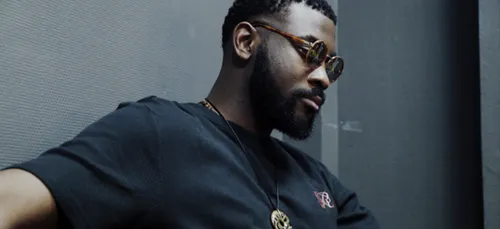 "Batterie Faible" de Damso, supprimé des plateformes de streaming à...