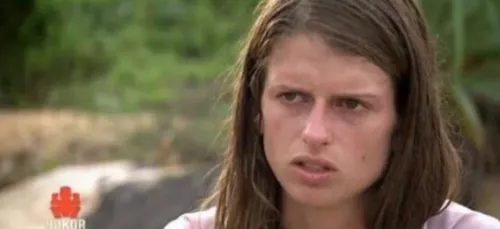 Koh-Lanta: tout Twitter se lâche contre clémentine ! (Photos)