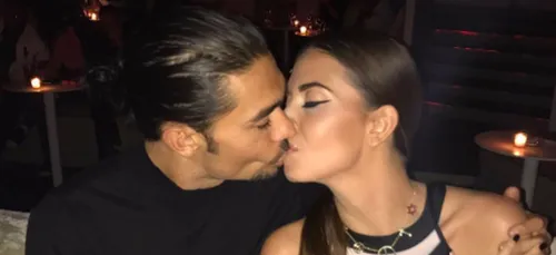 Moundir et les apprentis aventuriers 2: Julien et Martika parlent...