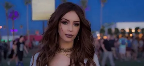 Nabilla: elle pourrait devenir Youtubeuse !