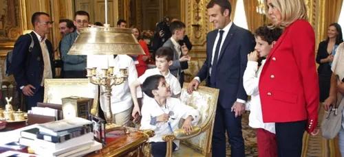A l'occasion du 4ème plan national, Emmanuel Macron ouvre l'Elysée...