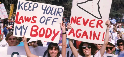 En Arkansas, si une femme souhaite avorter, le père devra désormais...