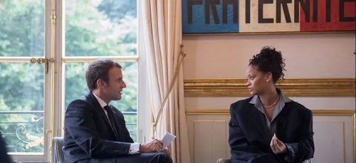 Les internautes clashent Rihanna à cause de son look à l'Elysée !