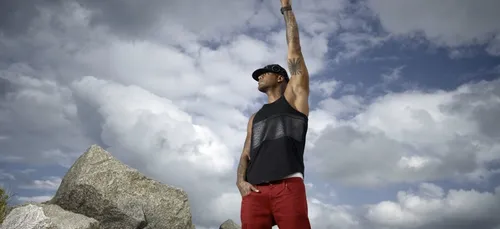 Sur Instagram, Booba lâche l'extrait inédit d'un tout nouveau...