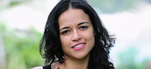 Michelle Rodriguez l'assure : « avoir eu des couilles m'a conforté...
