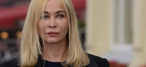 Emmanuelle Béart se la joue ultra-sexy sur instagram !