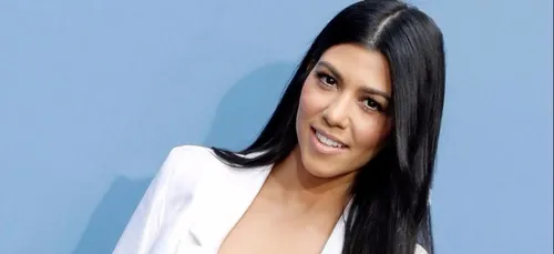 Kourtney Kardashian complètement nue, elle affole instagram (et le...