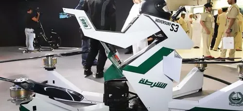 La police de Dubaï est dans le turfu : elle sera équipée de motos...