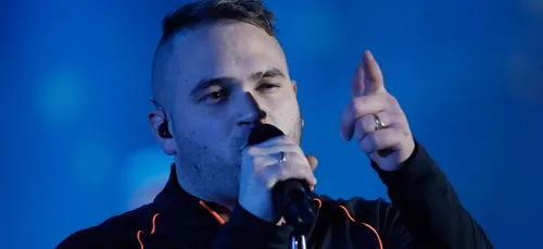 Après les railleries, Jul pousse un coup de gueule sur Facebook !