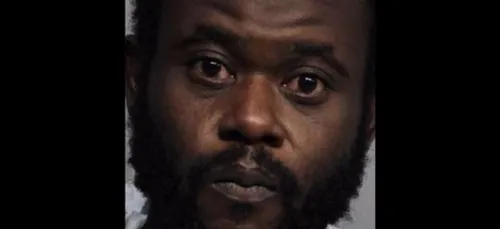 Il fait croire aux policiers que le corps démembrés de sa femme est...