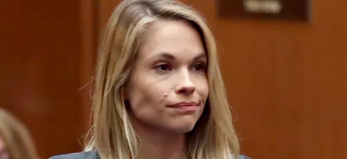 Pour s'être moquée d'une vieille dame, cette ancienne Playmate...