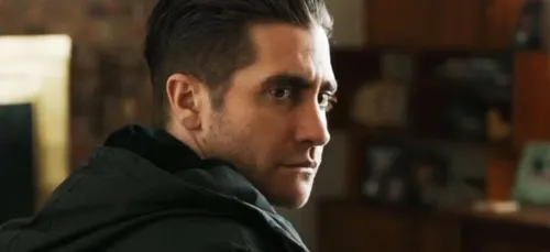 Jake Gyllenhaal pourrait récupérer le rôle de Batman.