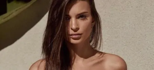 Totalement nue, Emily Ratajkowski enflamme de nouveau instagram.
