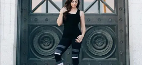 Cette mère fait tellement jeune qu'elle est souvent confondue avec...