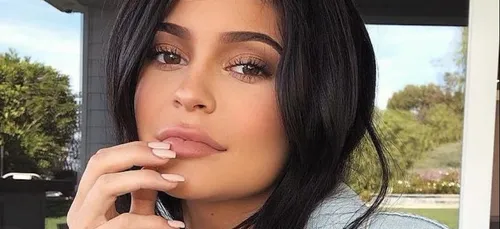 Kylie Jenner annonce la naissance de sa fille dans une superbe...