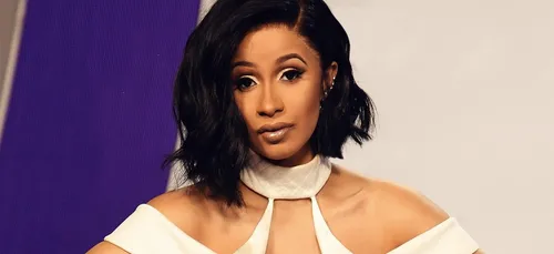 Cardi B l'assure, elle était plus heureuse avec beaucoup moins...