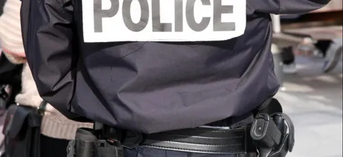 Sa fille kidnappée, un convoyeur de fonds contraint de livrer des...