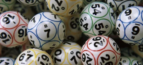 Il perd sa maison dans un incendie et gagne 1 million de dollars un...