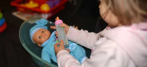 Un couple passe devant la justice pour avoir appelé leur fllle... Liam