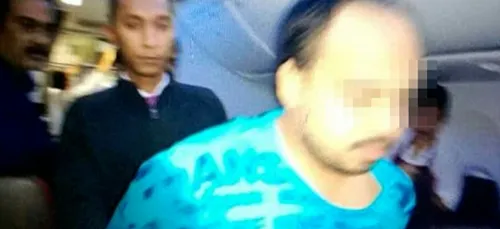 Un passager, arrêté pour s'être maté un porno tout en se masturbant...