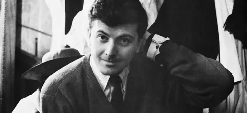 Hubert de Givenchy, le célèbre créateur est malheureusement décédé.