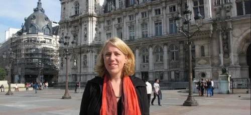 Etat civil: Paris pourrait changer les mentions "père" et "mère"...