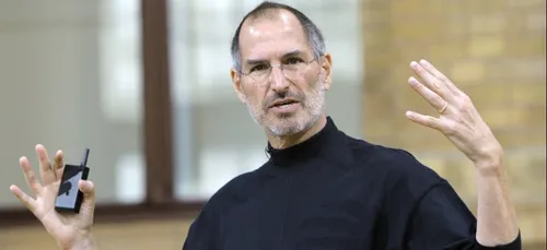 En 2010, Steve Jobs aurait (déjà) mis en garde Zuckerberg sur le...