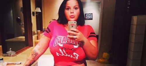 Sarah Fraisou balance les vidéos de ses interventions chirurgicales...