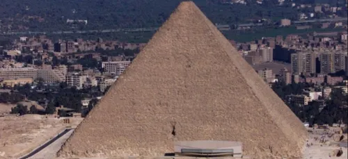 De minuscules robots vont bientôt inspecter la pyramide de Khéops !