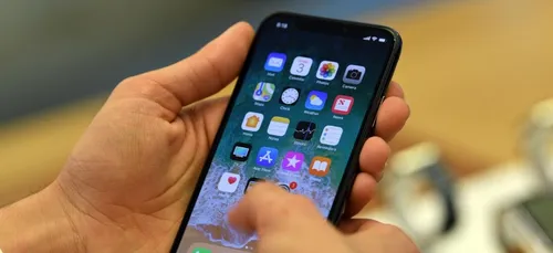 Le prochain iPhone se veut double SIM !