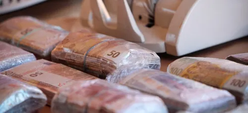 En France, le trafic de drogue génère 2.7 milliards d'euros par an