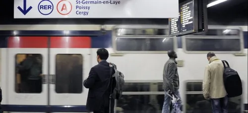 Un bébé naît dans le RER A, la RATP s'enflamme et annonce un beau...