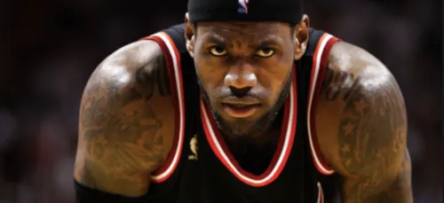 Lebron James : Son ex beau-père menace d'exposer une affaire...