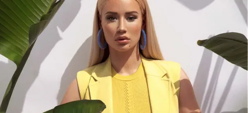 Iggy Azalea se lâche dans une vidéo très hot (vidéo)
