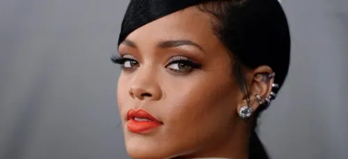 Rihanna : à nouveau en couple avec un acteur de Twilight
