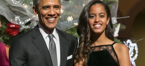 La fille de Barack Obama aperçu à Paris, dans les bras d'un homme.