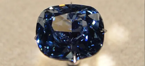 Il y aurait 19 milliards de tonnes de diamants sous nos pieds !