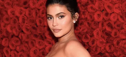 Découvrez ces stars qui ont refait leur lèvres avant/après (photos)