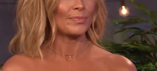 Tamra Judge :  Bourrée et nue dans un jacuzzi se casse le pied en...