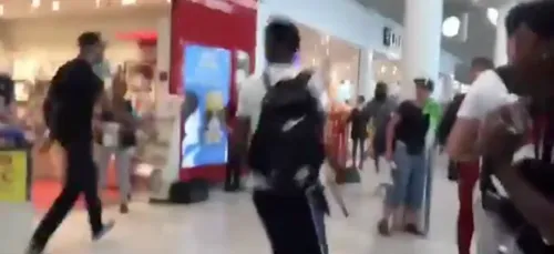 Une bagarre a éclaté entre Booba et Kaaris