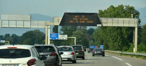L'autoroute A8, bientôt limitée à 90 km/h au lieu de 110 ?